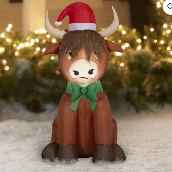 Highland Cow Christmas Inflatable Blow Up NEW 3.5 ft Christmas Decoration Tan - Picture 1 of 3